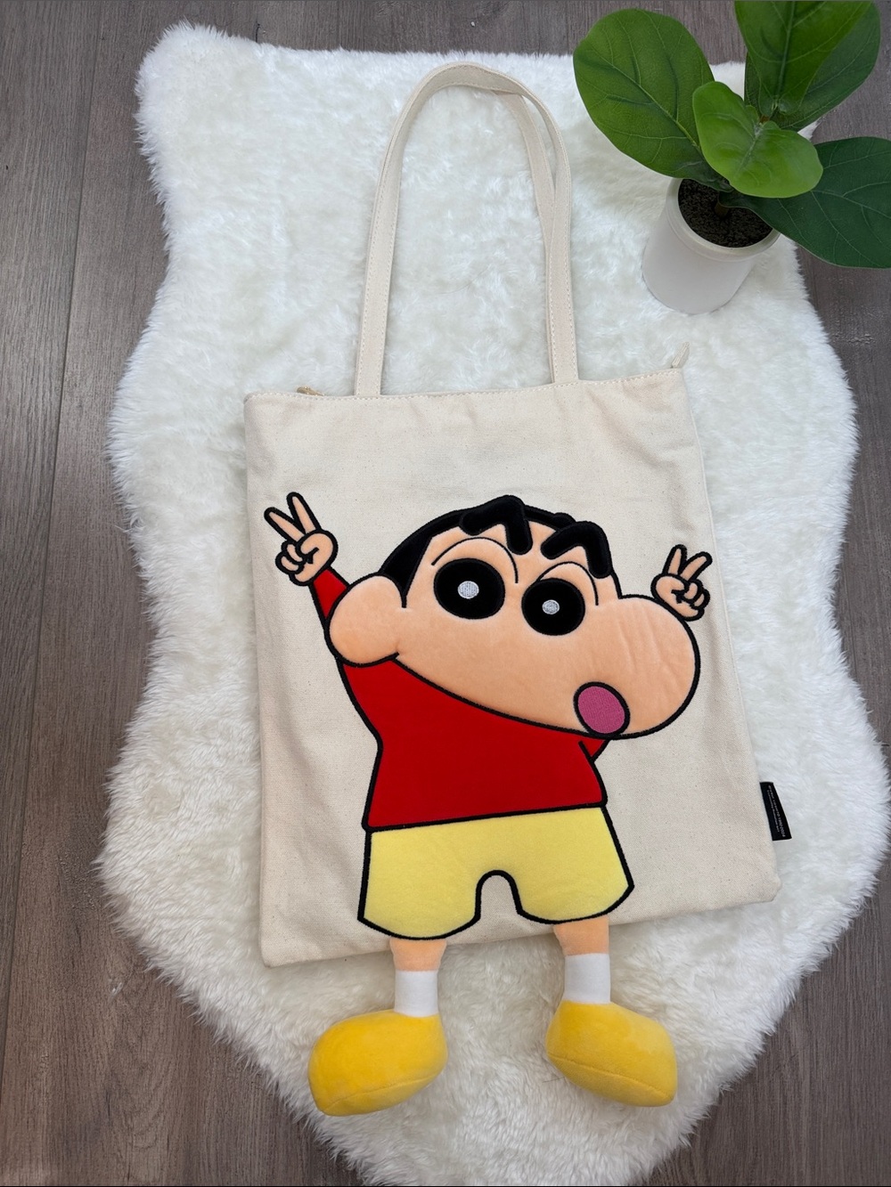 Crayon Shin-Chan 3D Plush Applique Canvas Tote Bag - Picture 1 of 8